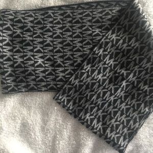 Authentic Michael Kors Scarf